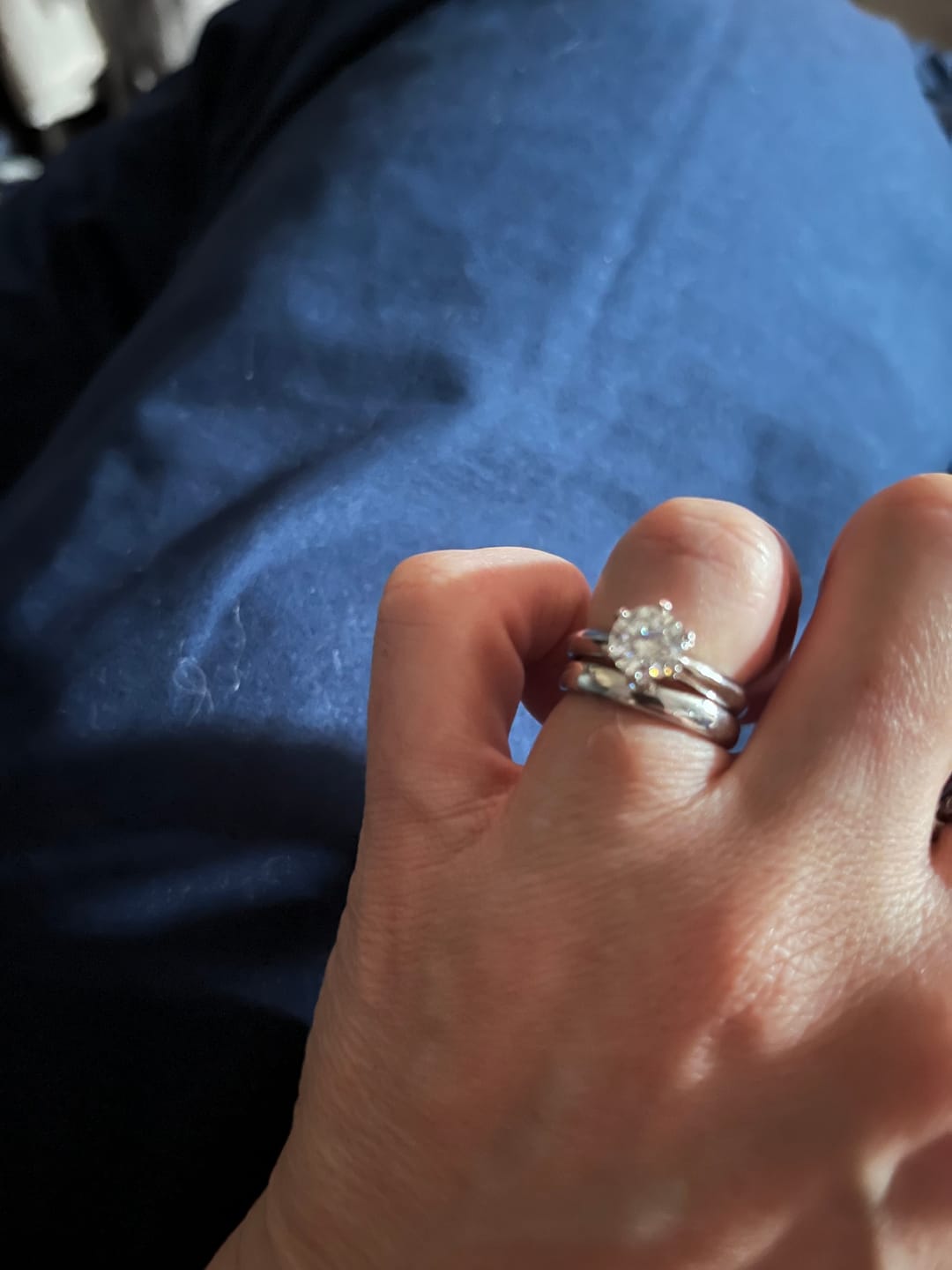 Customer photo review of White Gold 1ct Round Moissanite Solitaire Dazzle Ring