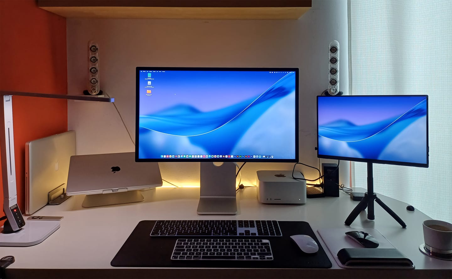 Customer photo review of 16” Portable Monitor + Stand
