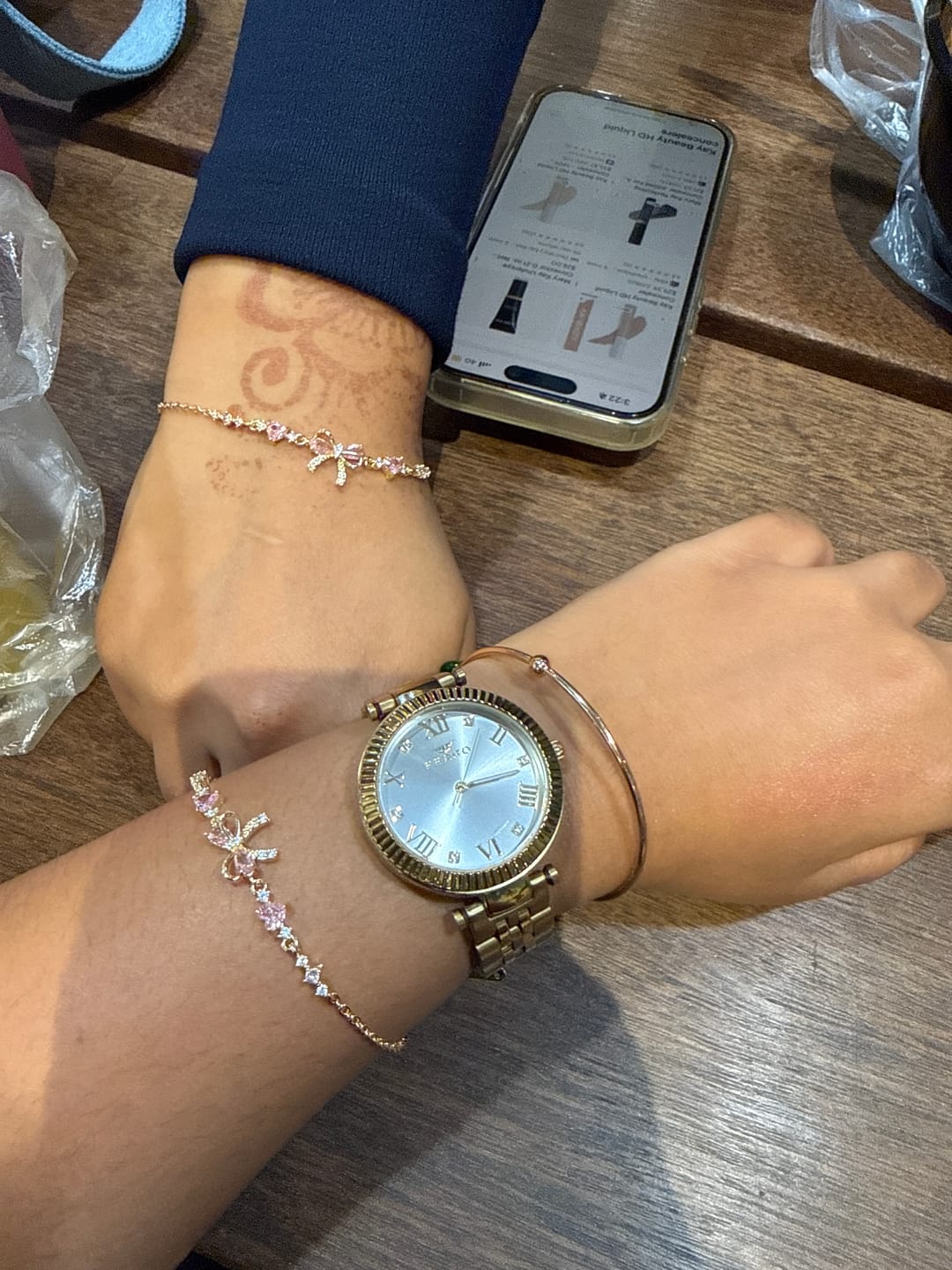 Customer photo review of Bow Bracelet