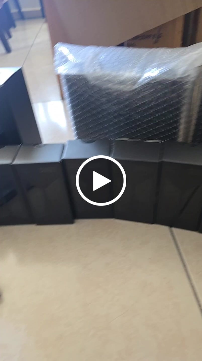 Customer video review of MONSTA X - OFFICIAL LIGHT STICK VER.3