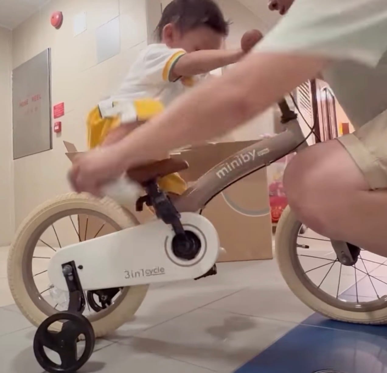 Customer photo review of Qplay Miniby 3-in-1 Kids Bike (14 Inch)