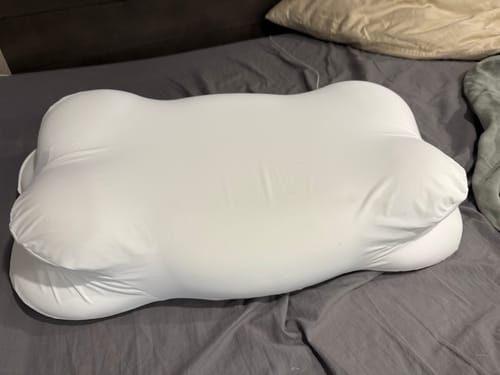 Customer photo review of Mellow CloudAlign™ Pillow