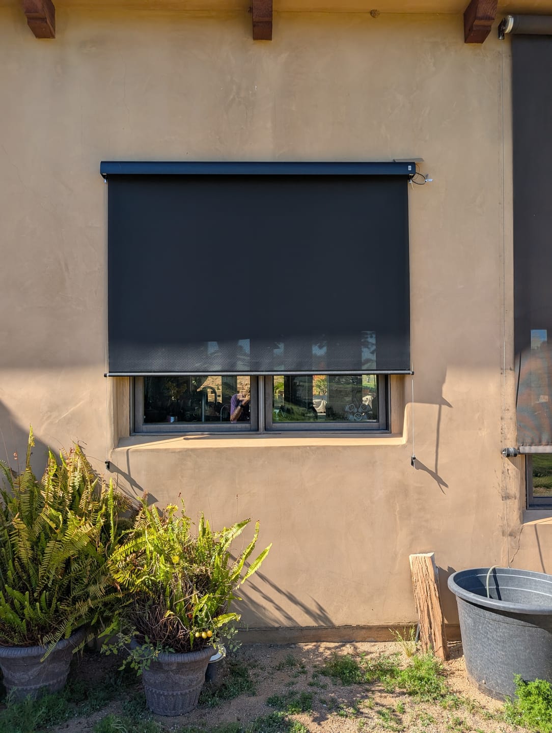 Customer photo review of SmartWings Motorized Outdoor Shades 1%/3%/5% Openness
