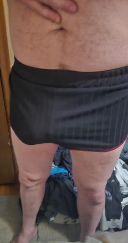 Customer photo review of Men's Colorblock Trim Casual Short SKUL21162