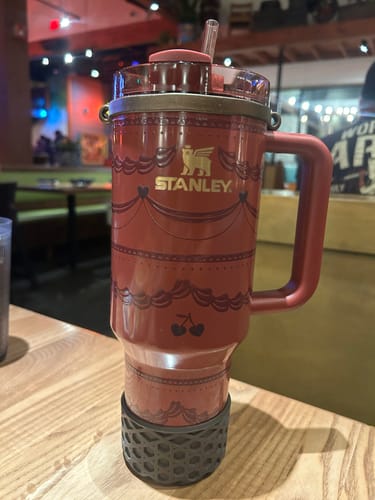 Customer photo review of CHOCOLATE Waffle Boot