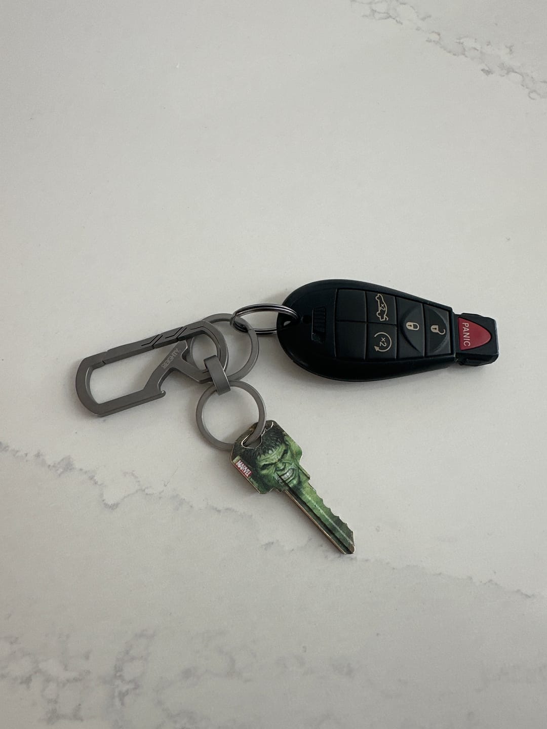 Customer photo review of 80Eighty® Titanium Keychain Clip