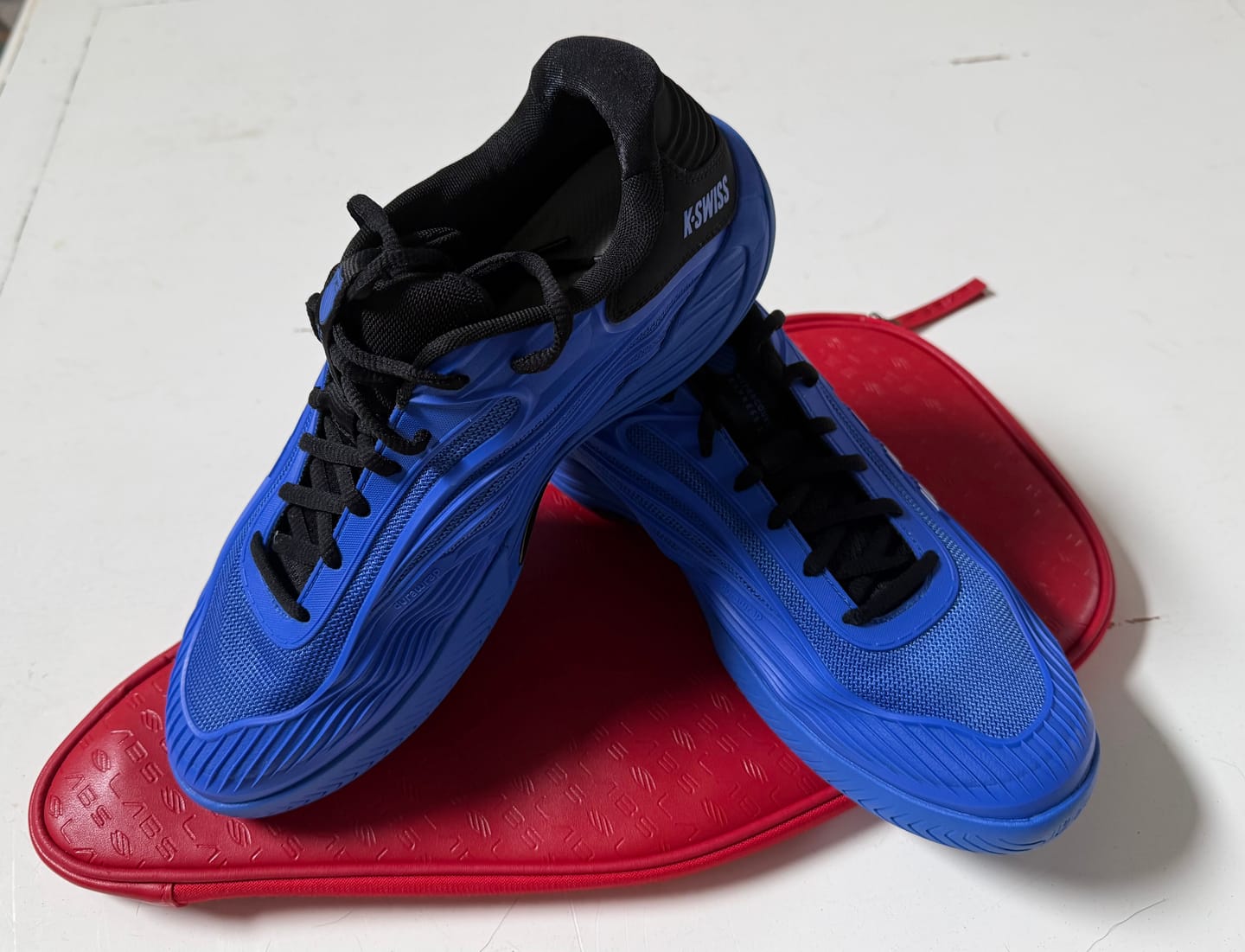 Customer photo review of 04603-002-M | HYPERCOURT EXPRESS 3 | BLACK/WHITE