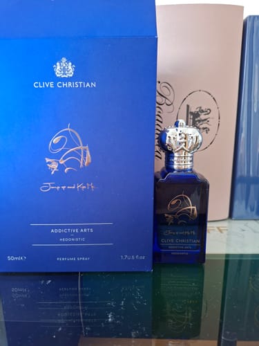 Customer photo review of Clive Christian Jump Up and Kiss Me Hedonistic