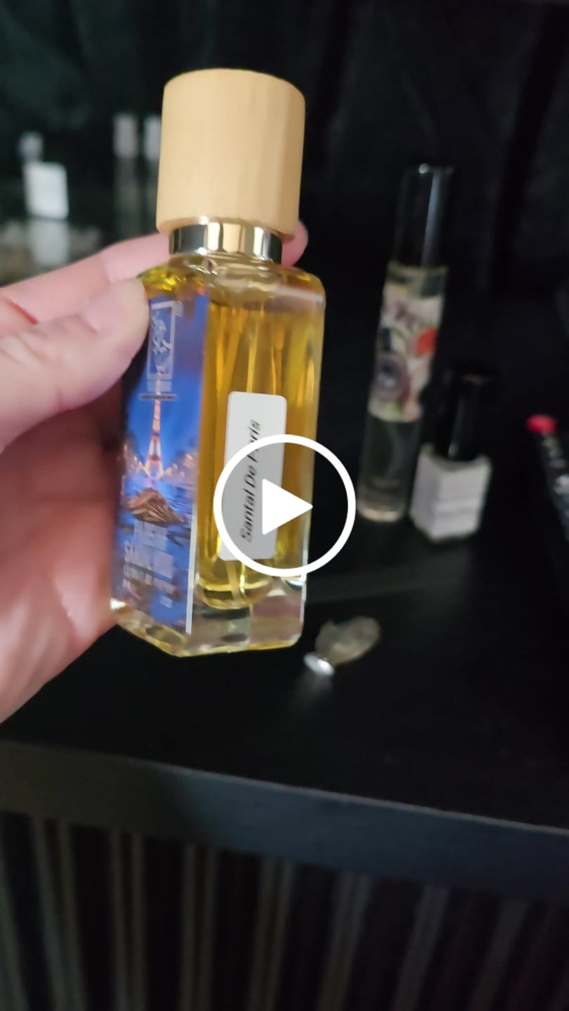 Customer video review of Parisian Sandalwood