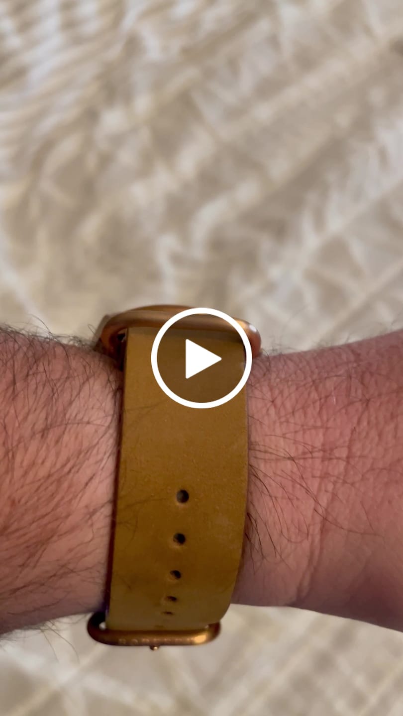 Customer video review of VOYAGER - 100M Waterproof Bronze Automatic Field Watch | Sandstone Green