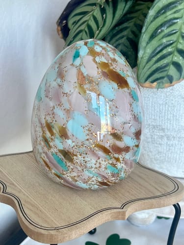 Customer photo review of Large Blown Eggs, Violet Pastel Sparkle