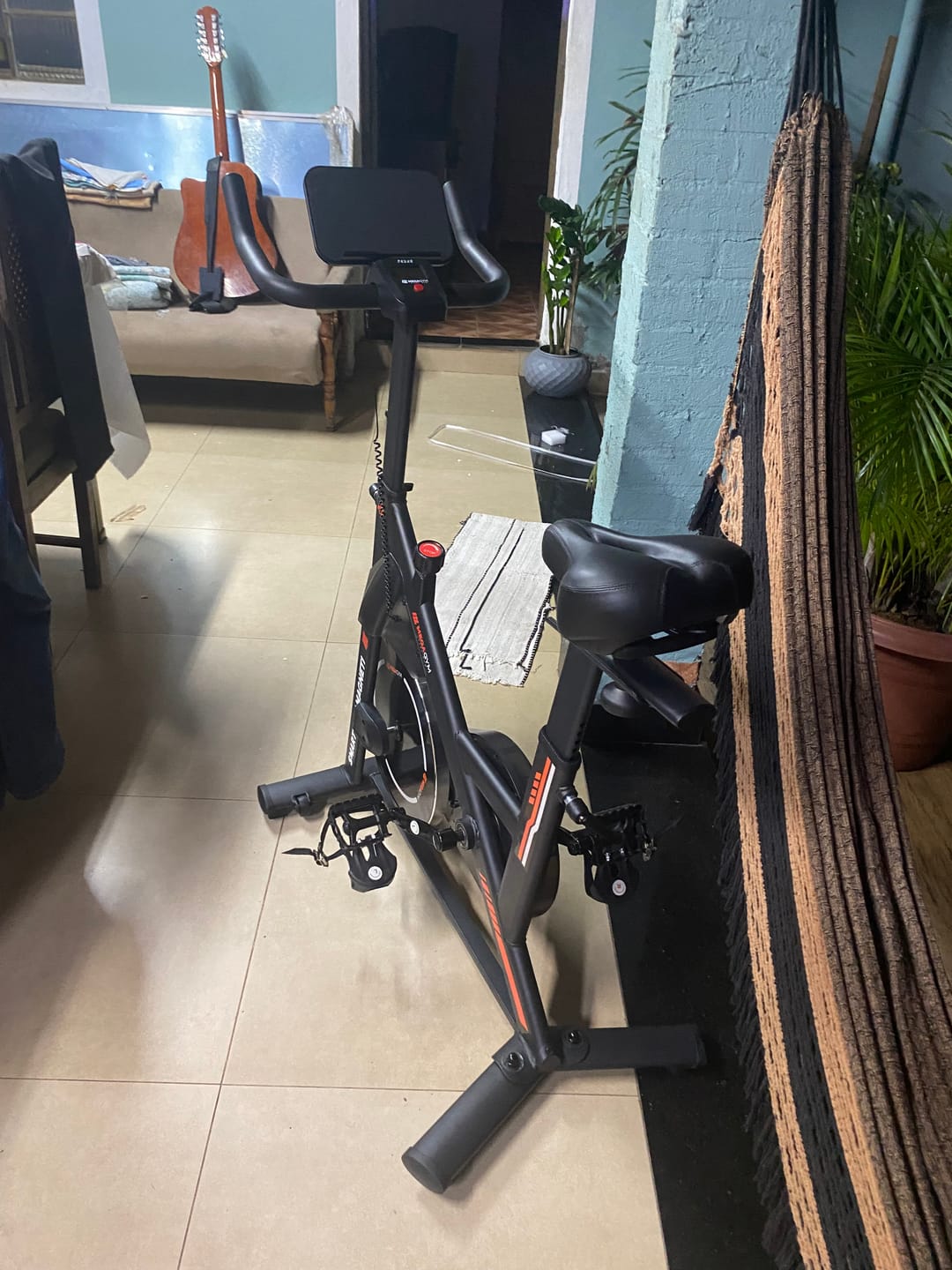Customer photo review of Bicicleta Ergométrica Smart Bike Magnetic MegaGym
