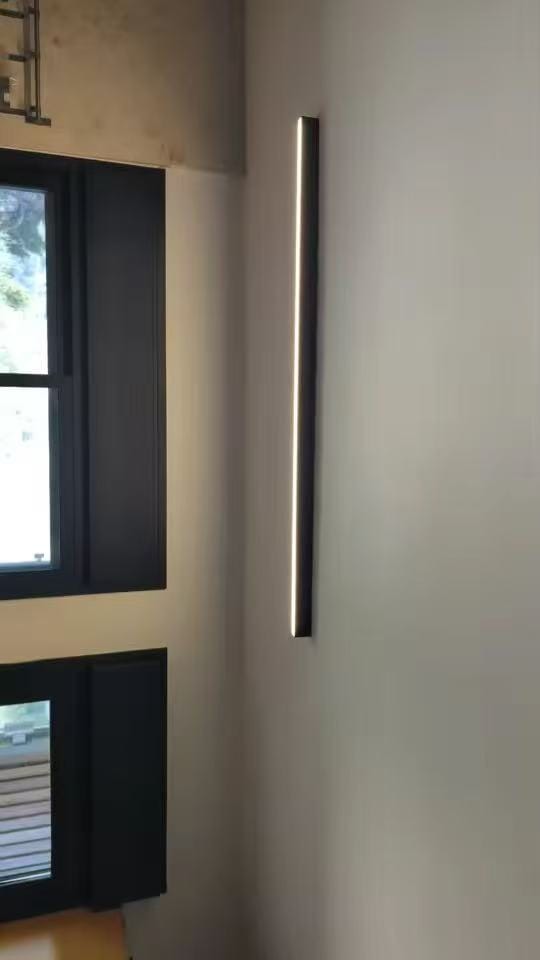 Customer photo review of WOMO Lineare LED Deckenleuchte Flur Lang Schmal Metall-WM1003