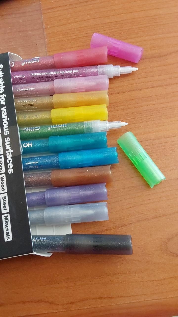 Customer photo review of 5-Pack Super Gold Markers | Ultra-fine 0.7mm tip