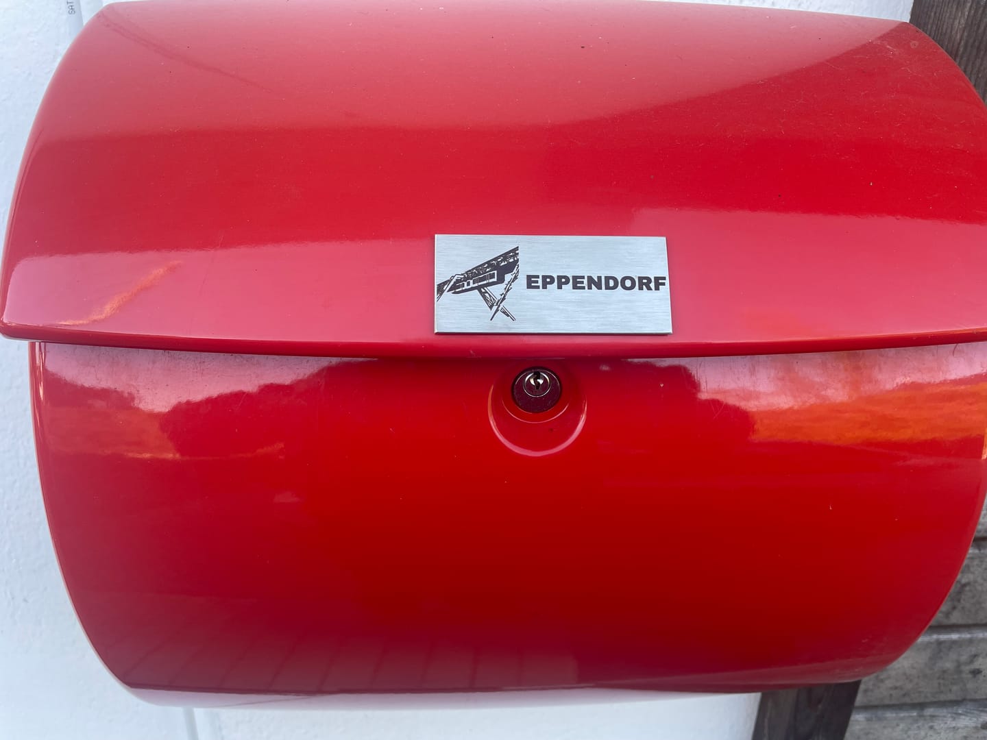 Customer photo review of V2A Edelstahlschild in verschiedenen Größen, individuell personalisierbar.