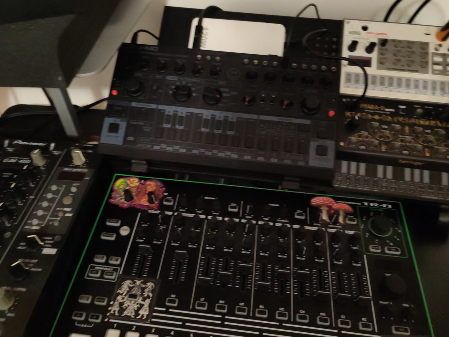 Customer photo review of Behringer TD-3 Patterns Vol.1