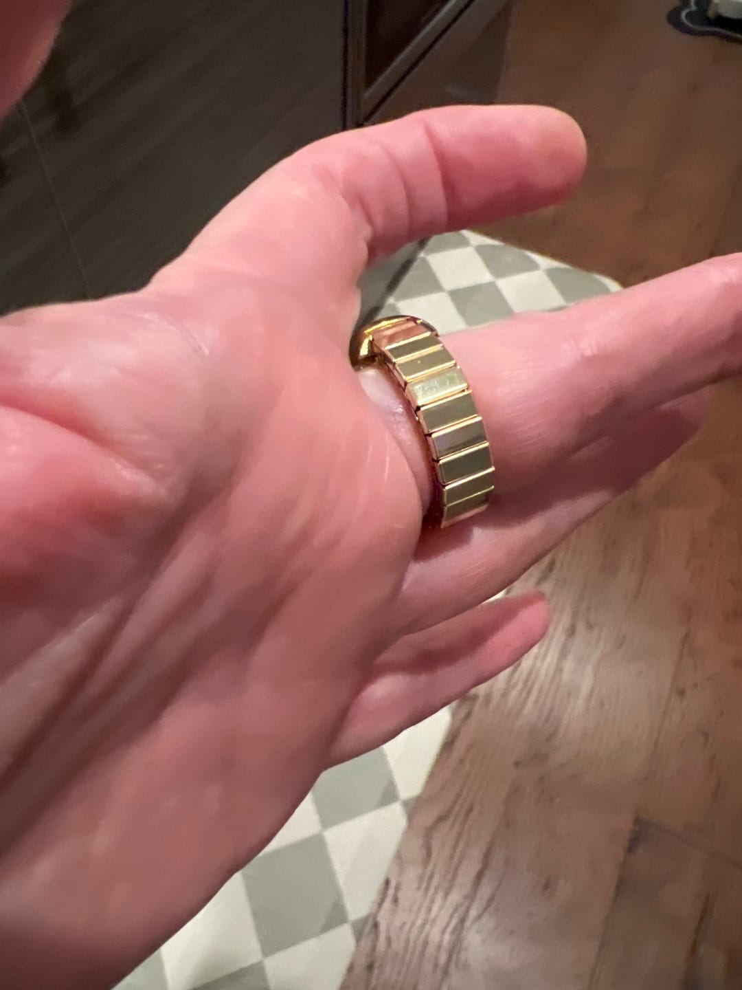 Customer photo review of Vivienne Watch Ring