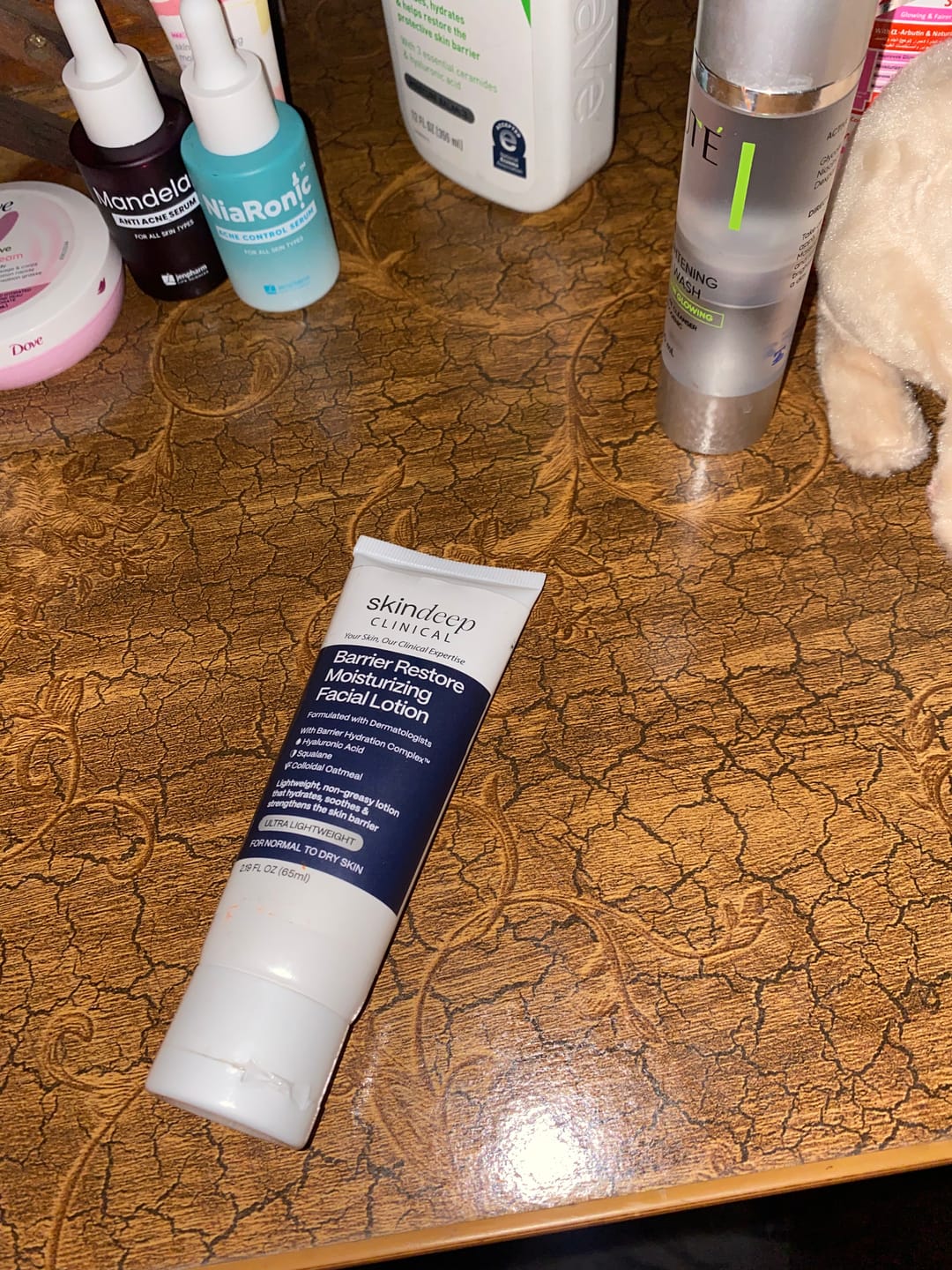 Customer photo review of Barrier Restore Moisturizing Facial Lotion