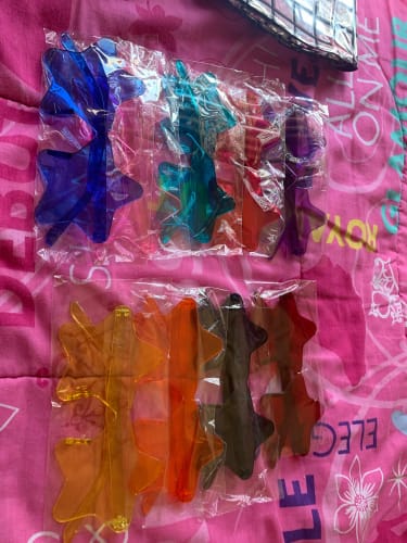 Customer photo review of 1-9Pcs Star Sunglasses Colorful Star Glasses Transparent Candy Color Sunglass Men Women Photo Props Birthday Party Cosplay