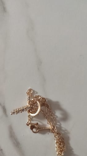 Customer photo review of Colgante Cruz y corona