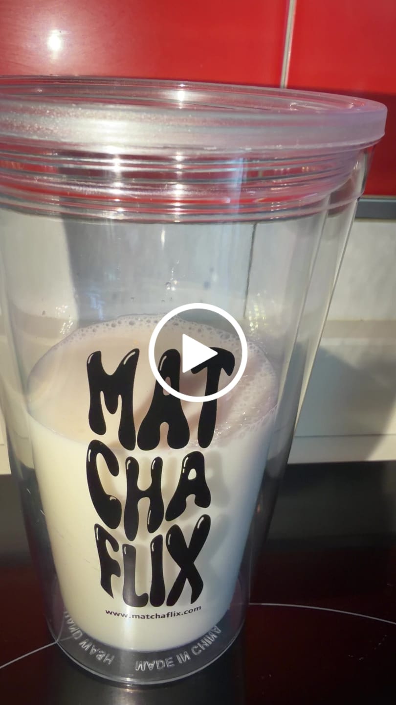 Customer video review of Vaso Oficial de Matchaflix