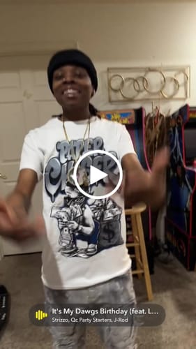 Customer video review of Flint Grey 9s DopeSkill T-Shirt Paper Chaser Boy Graphic