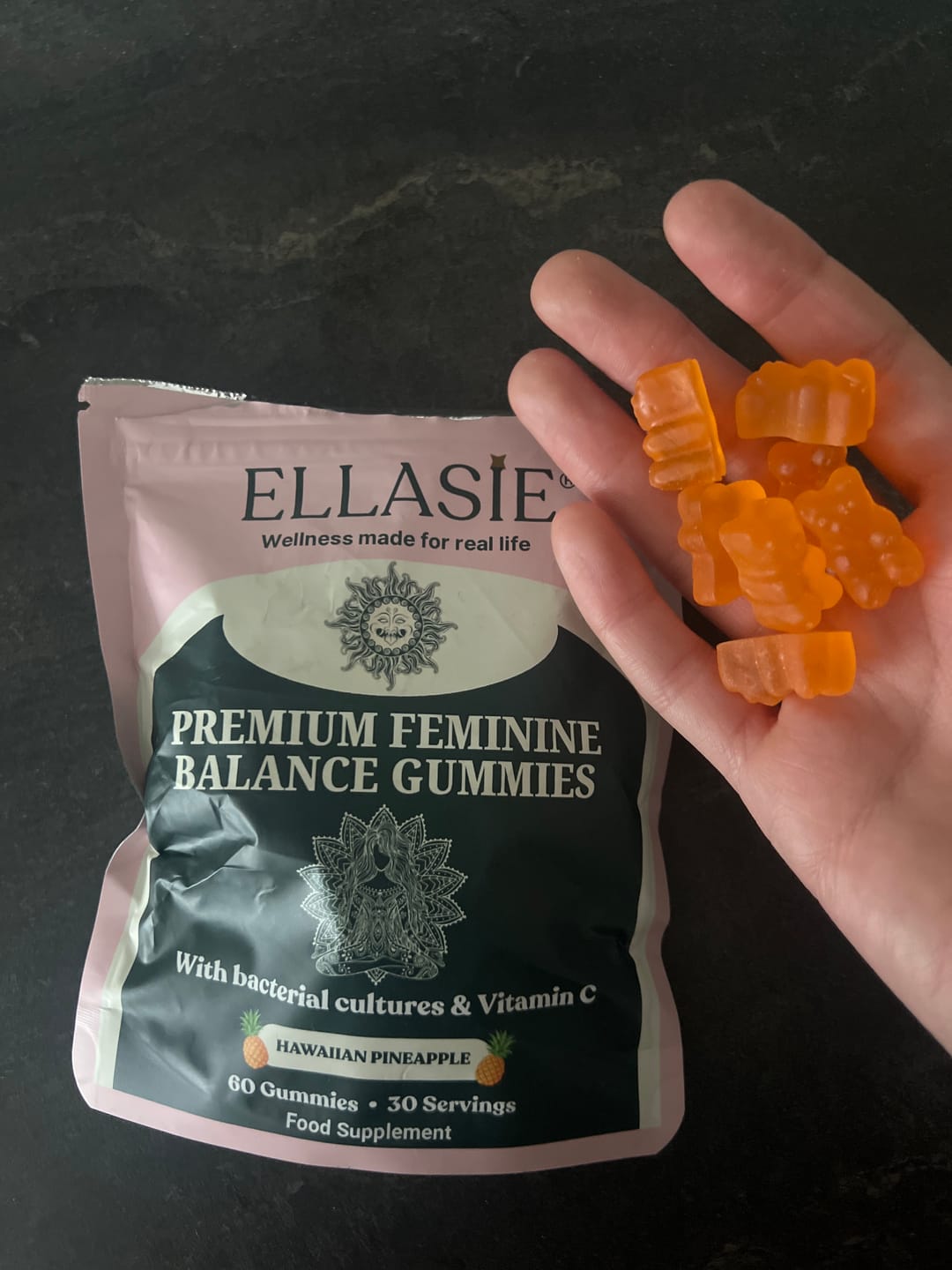 Customer photo review of Pineapple Vaginal Probiotic Gummies - pH Balance & Freshness Support