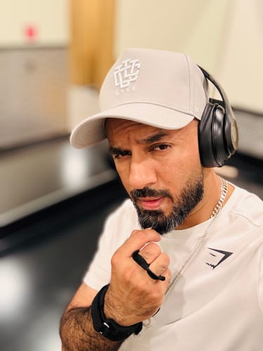 Customer photo review of LVCO "Grey" A-Frame LVCO Snapback