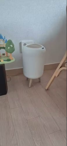 Customer photo review of LYONZA Touchless Trash Can