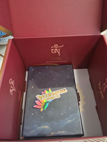 Customer photo review of El Gran Despertar ✨🌌 - Mazo de 45 Cartas Guía
