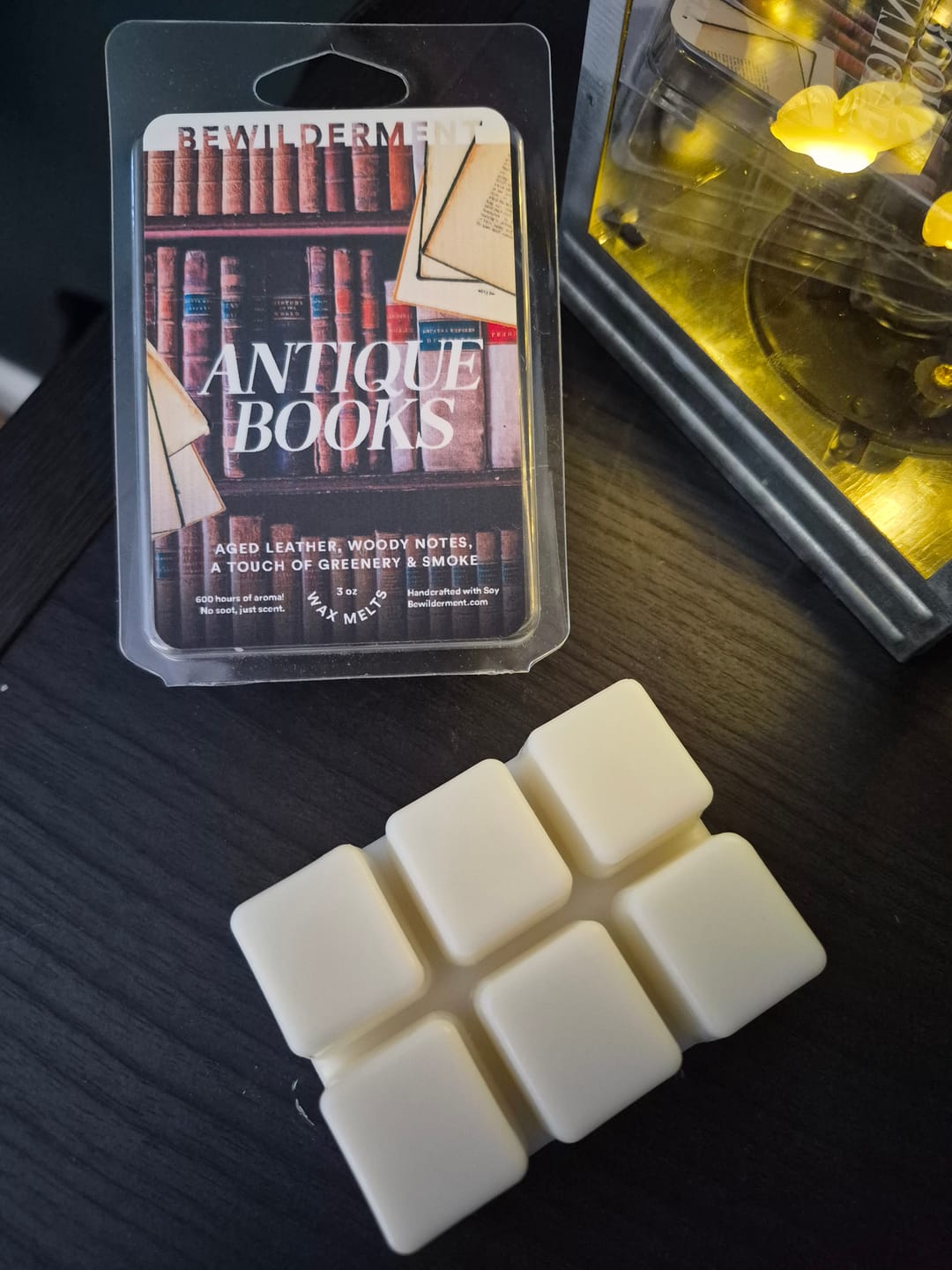 Customer photo review of Antique Book Smell Wax Melts