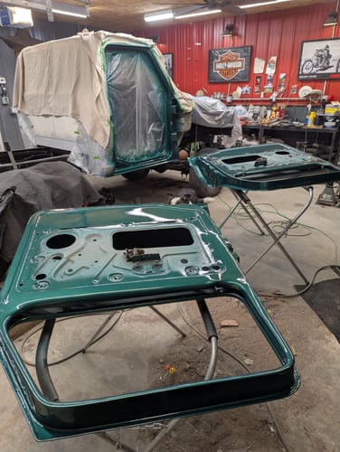 Customer photo review of FORD USA DARK JADE M. 46 | OEMatch Automotive Spraycan