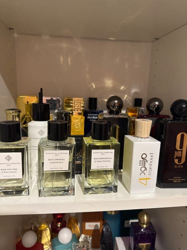 Customer photo review of ESSENTIAL PARFUMS - BOIS IMPERIAL