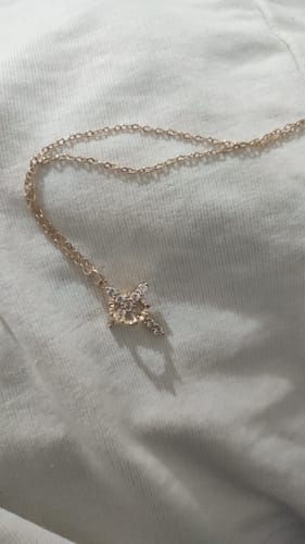 Customer photo review of Colgante Cruz y corona