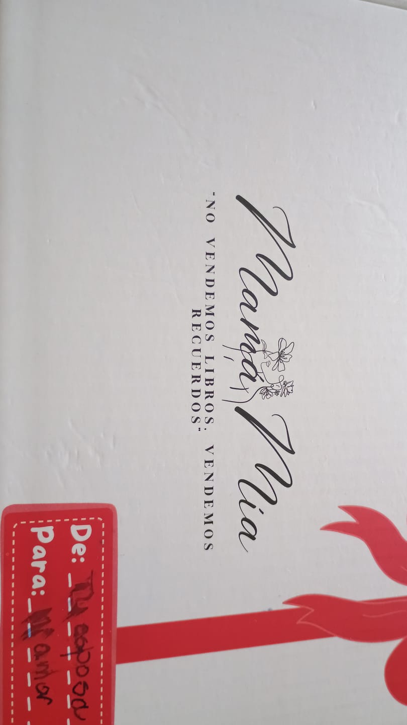 Customer photo review of Amor, ¿Cuál es nuestra Historia?