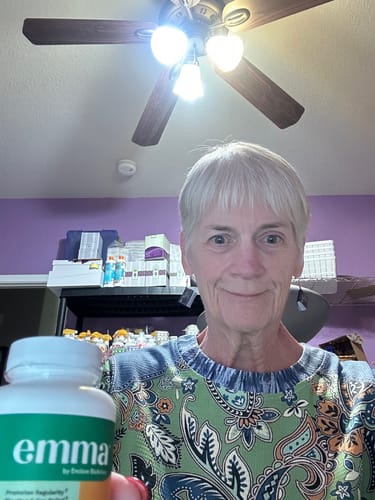 Customer photo review of Emma
