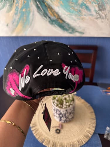 Customer photo review of Dandy Hats x Tombochio