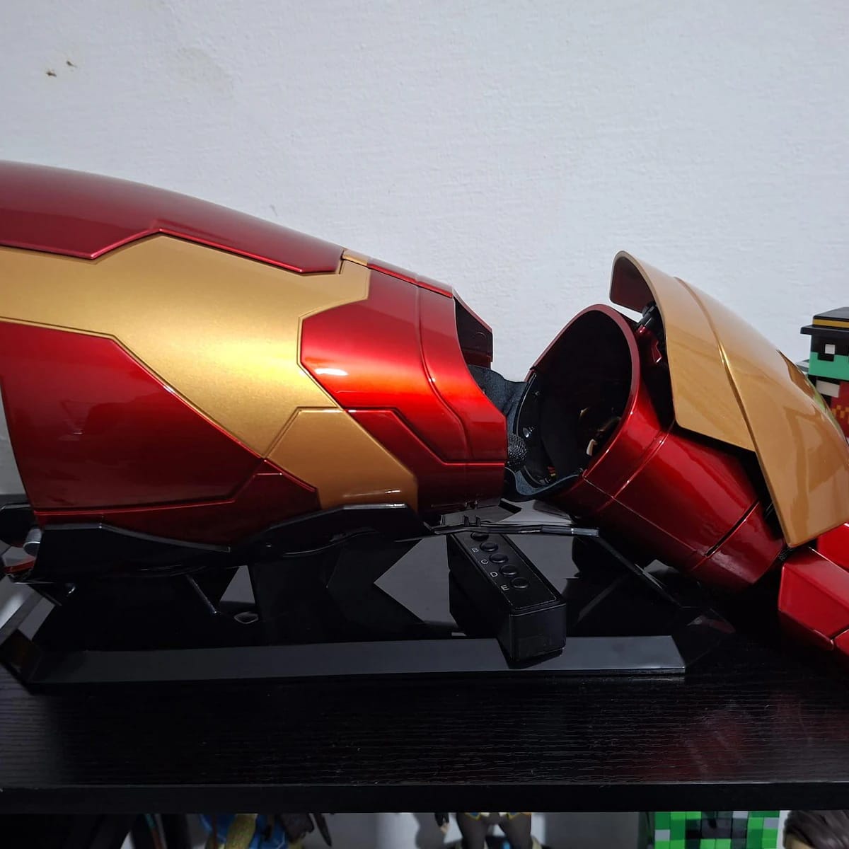 Customer photo review of Iron Man Mark 42 Voice-Controlled Transforming Gauntlet