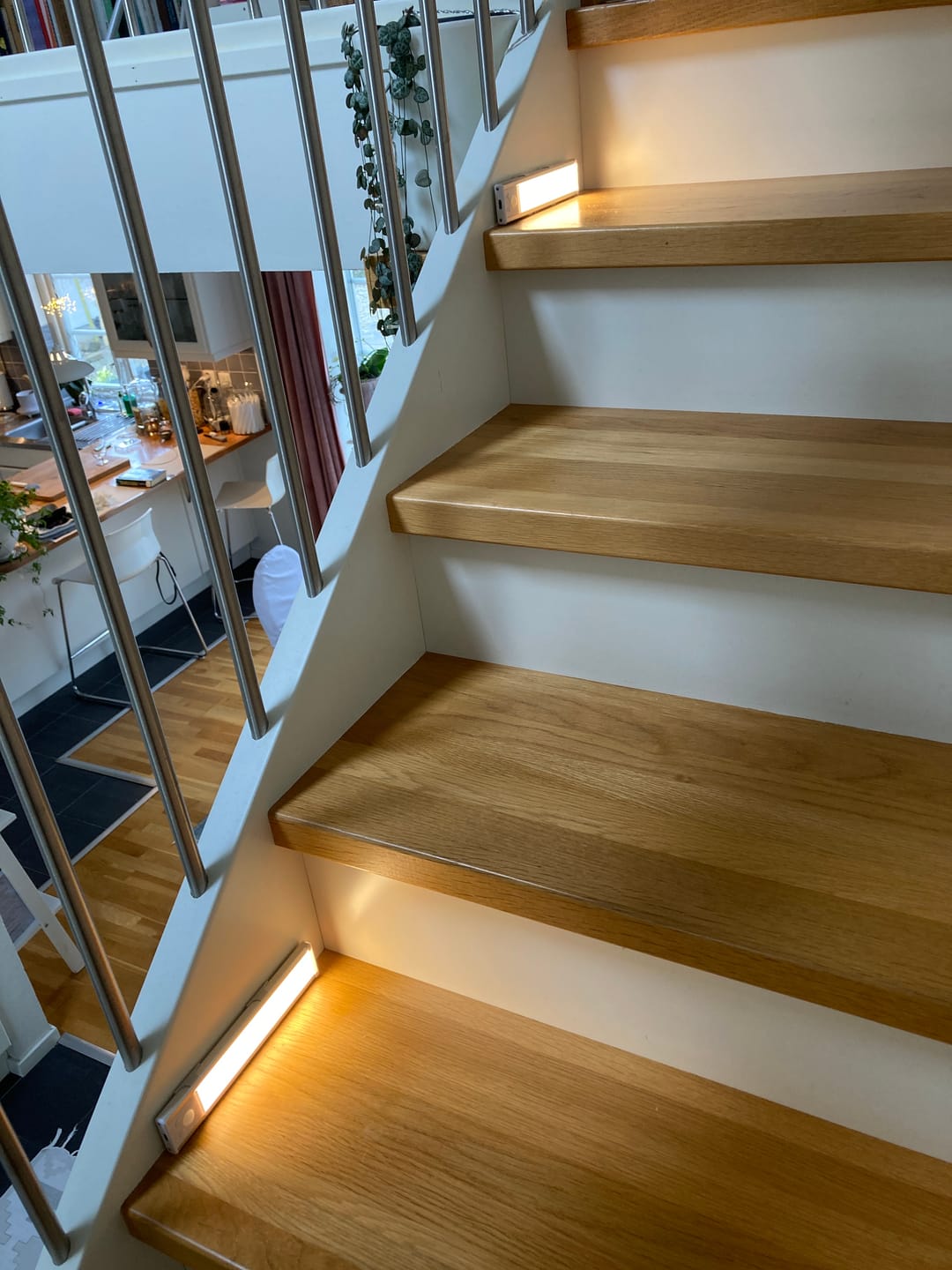 Customer photo review of GlowLine - Energisnålt ljus som tänds bara när du behöver det