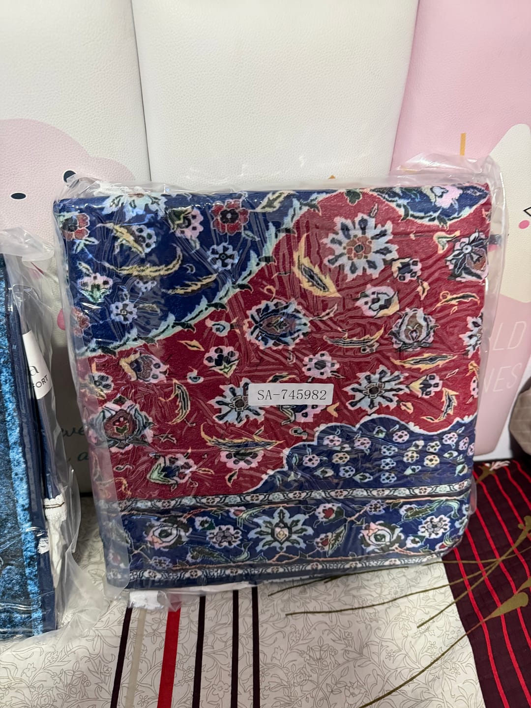 Customer photo review of Ottomon Art   Padded Prayer Mat