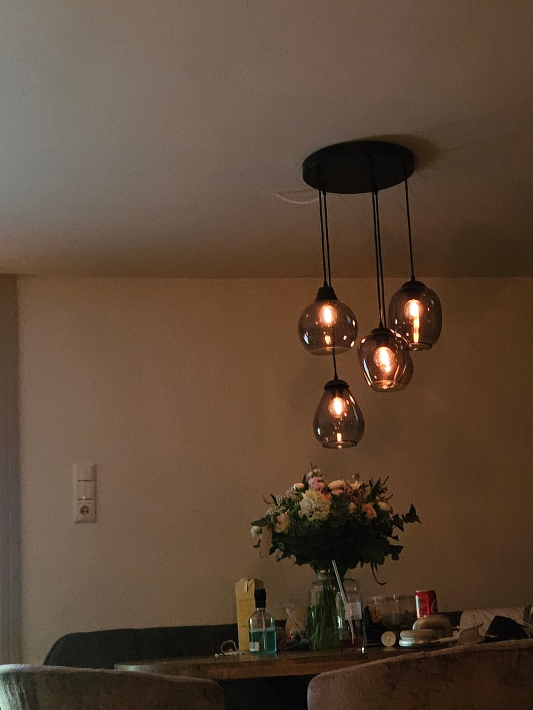 Customer photo review of Lichtbron LED [G60] - Bol Ø6 - E27 6W 2100K 450LM - Dimbaar - Amberkleurig Glas