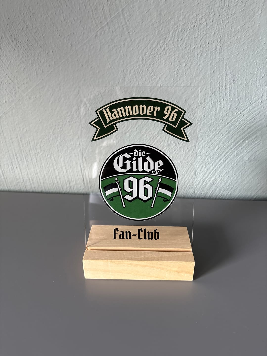 Customer photo review of Acrylglas - Tischaufsteller Stammtisch Vol. 1 - personalisierbar