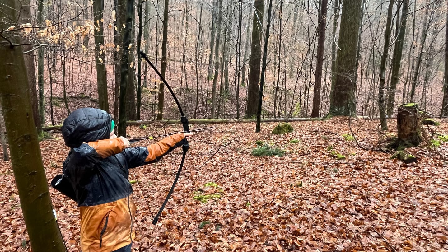 Customer photo review of Sportbogen Set für Kinder mit 6 Carbon-Hybrid Pfeilen und 3 Zielscheiben