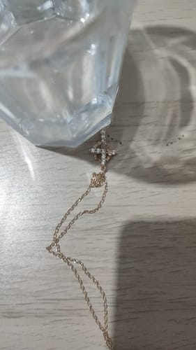 Customer photo review of Colgante Cruz y corona