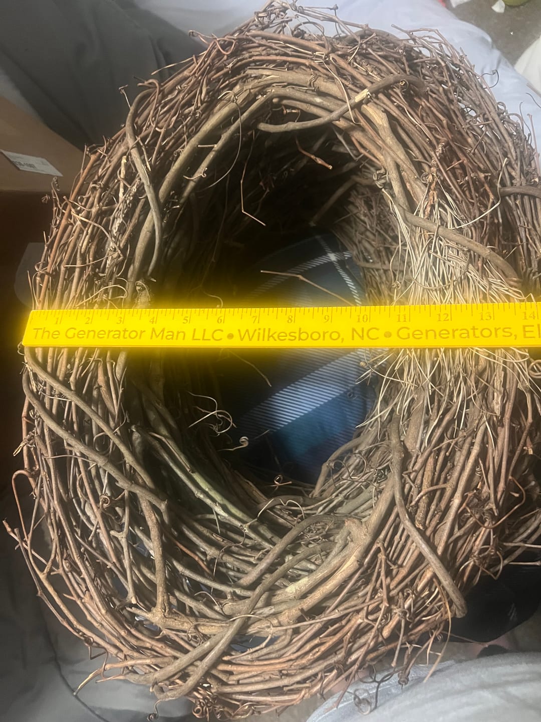Customer photo review of 18" Oval Grapevine Wreath - DECOE-037