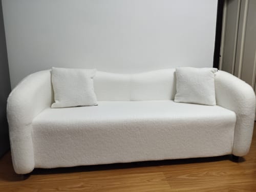 Customer photo review of Elegant Teddy Fabric Office Sofa with Curved Backrest for Modern Workspaces（Stock Items）