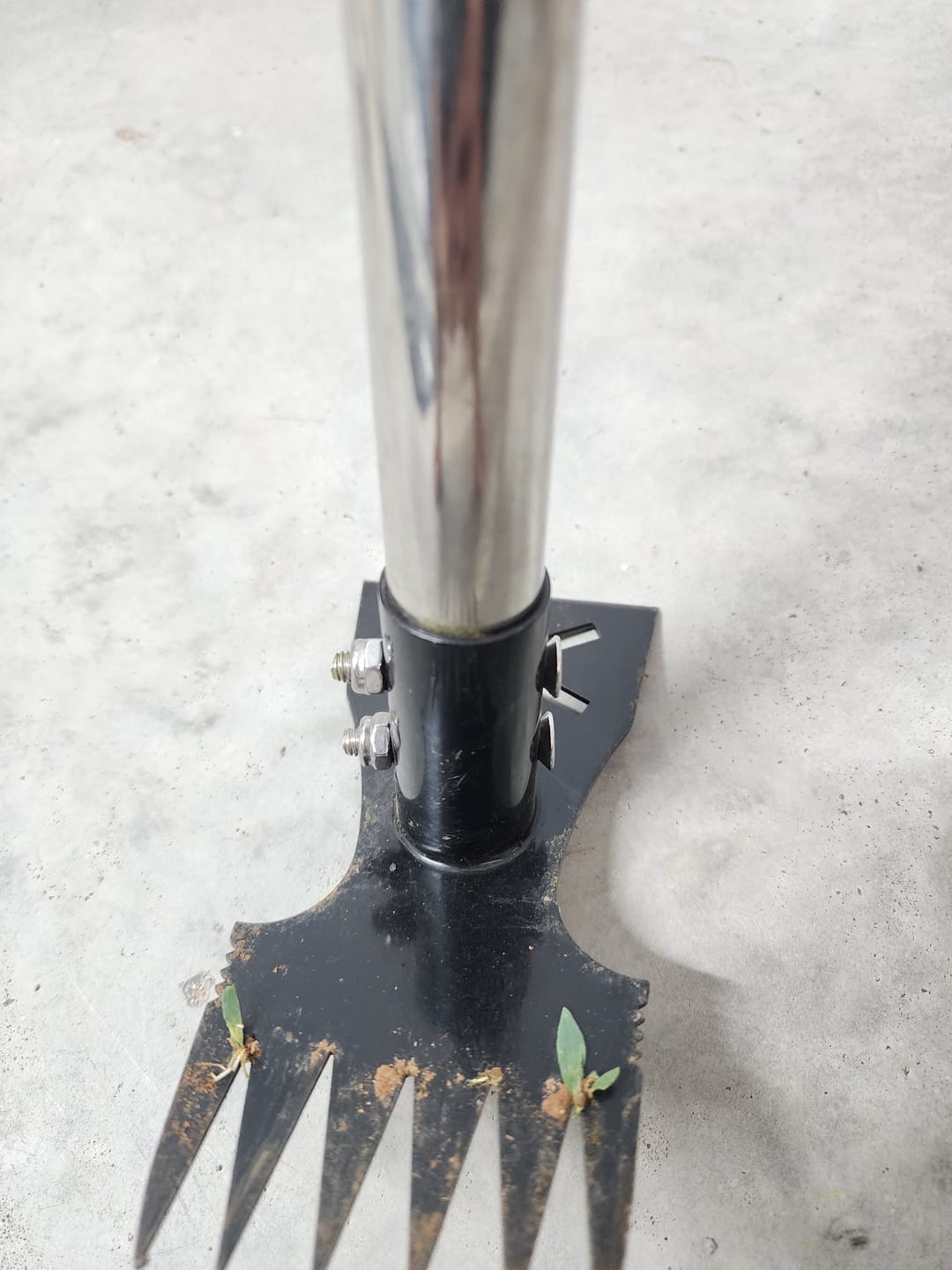 Customer photo review of Uprooting Tool Pro