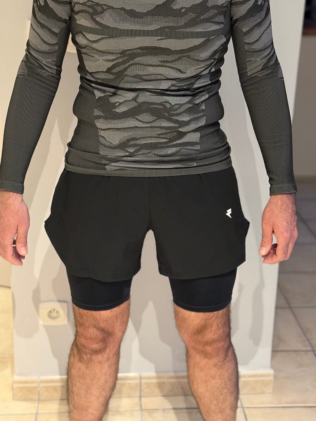 Customer photo review of Short 2 en 1 avec compression intégrée