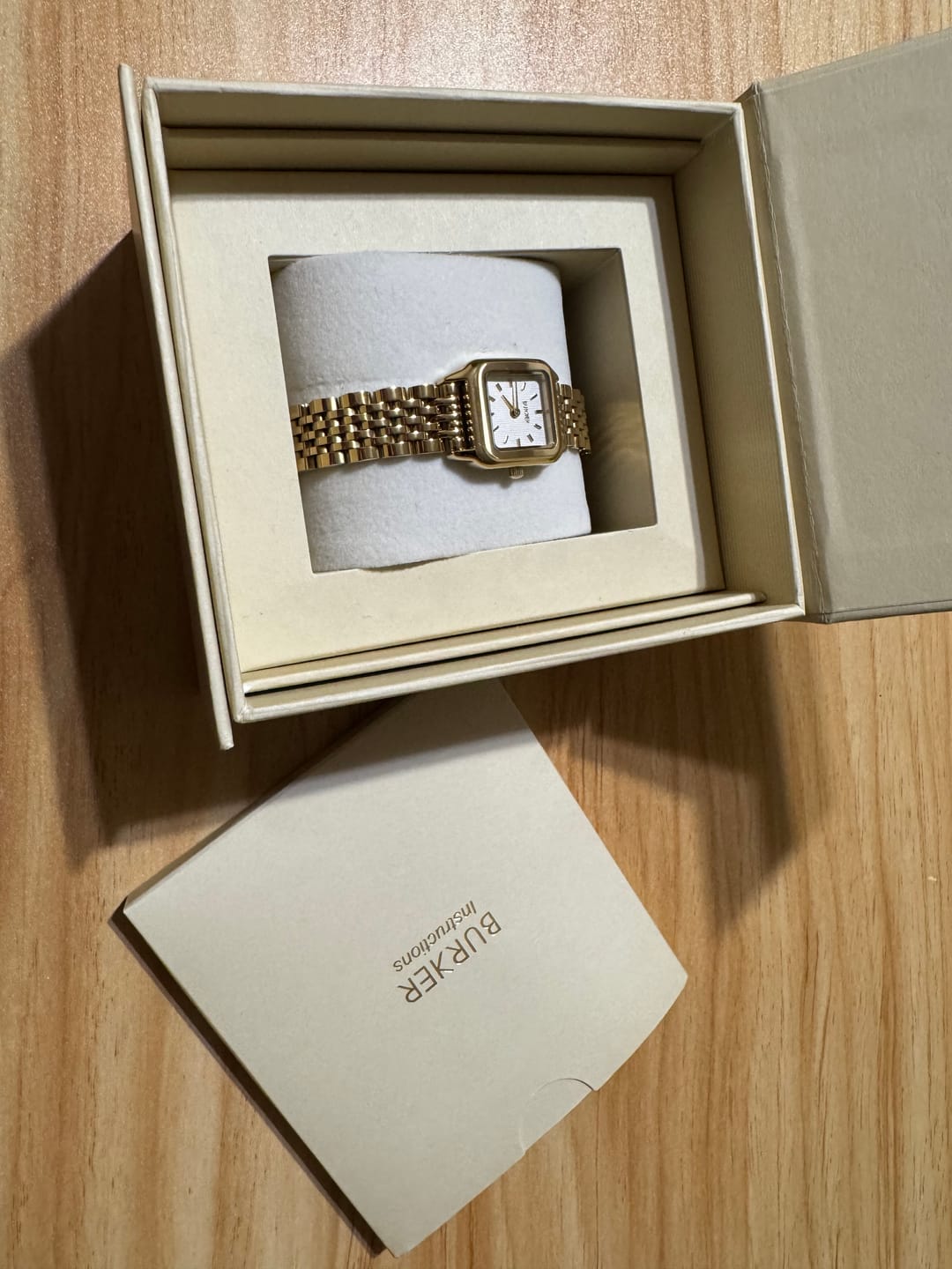 Customer photo review of Macy Petite Gold White