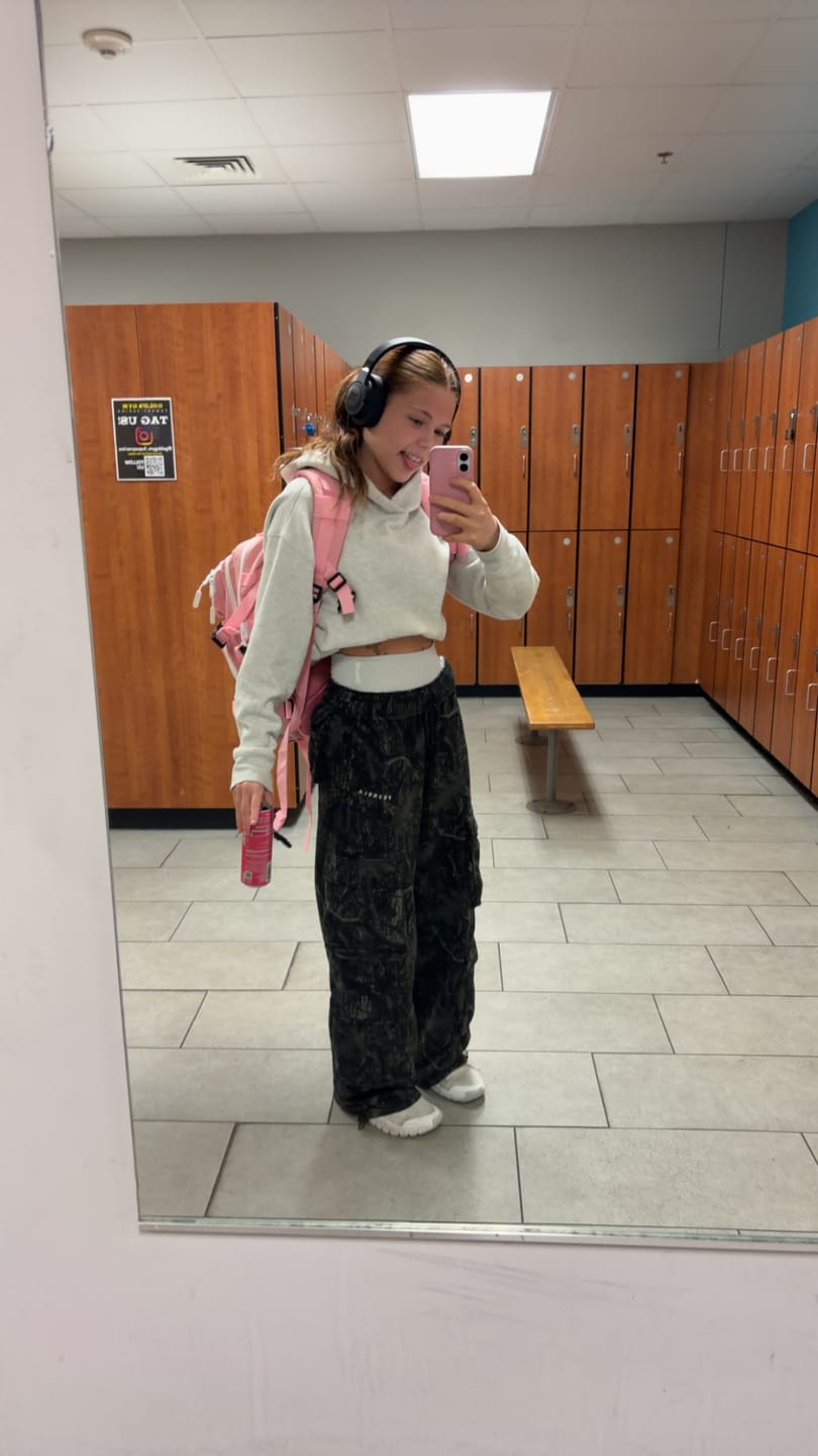 Customer photo review of W251 Hunting Season Cargo Joggers